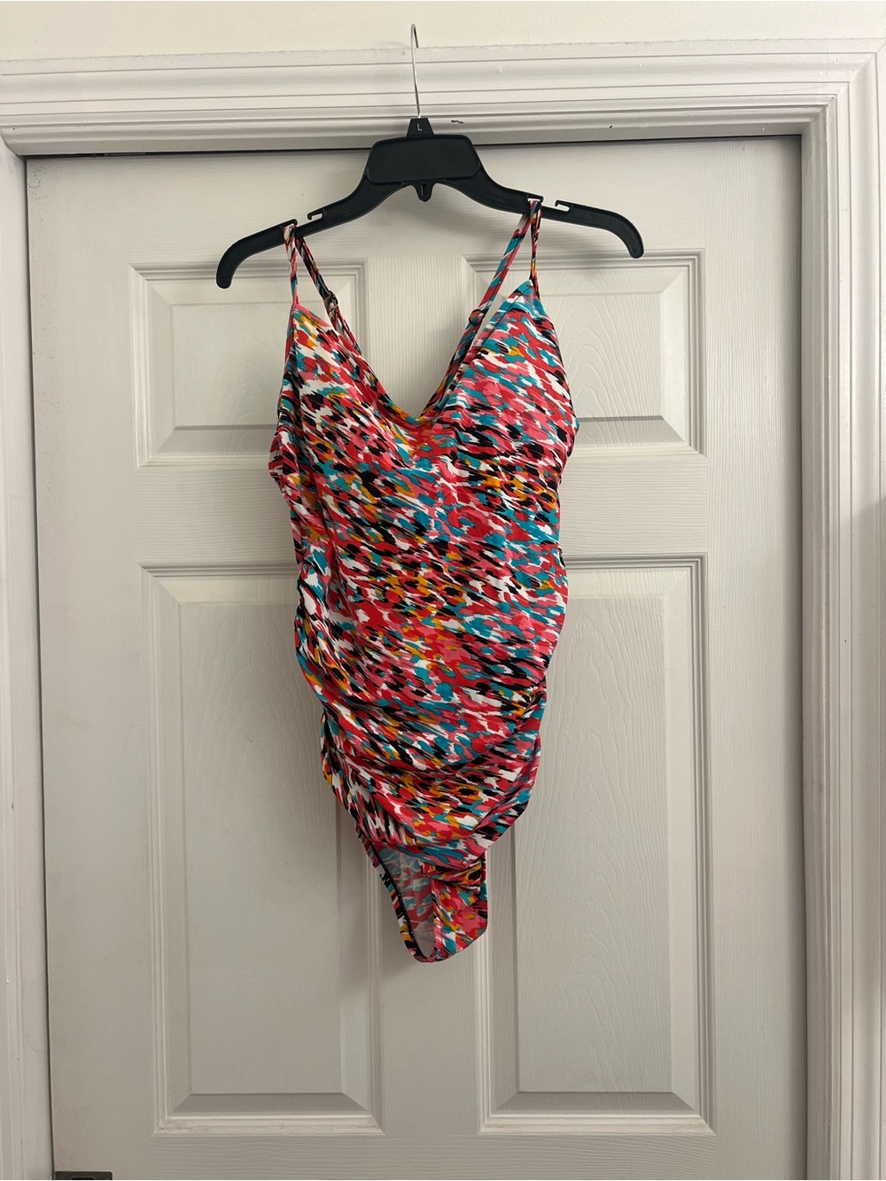 Multicolor V-Neck One-Piece Swimsuit